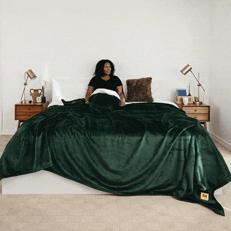 Factory Sale: Sherpa Stretch™ Blanket