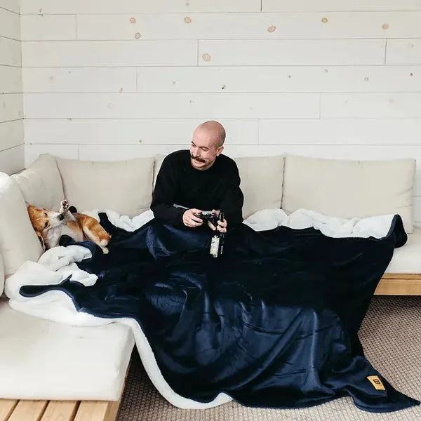 Factory Sale: Sherpa Stretch™ Blanket